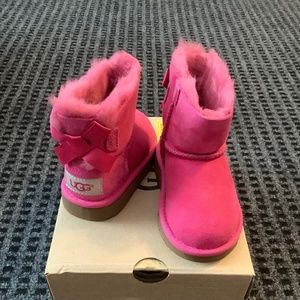 Ugg Uggs Bailey bow baby toddler girls cerise hot pink fuchsia boots 6